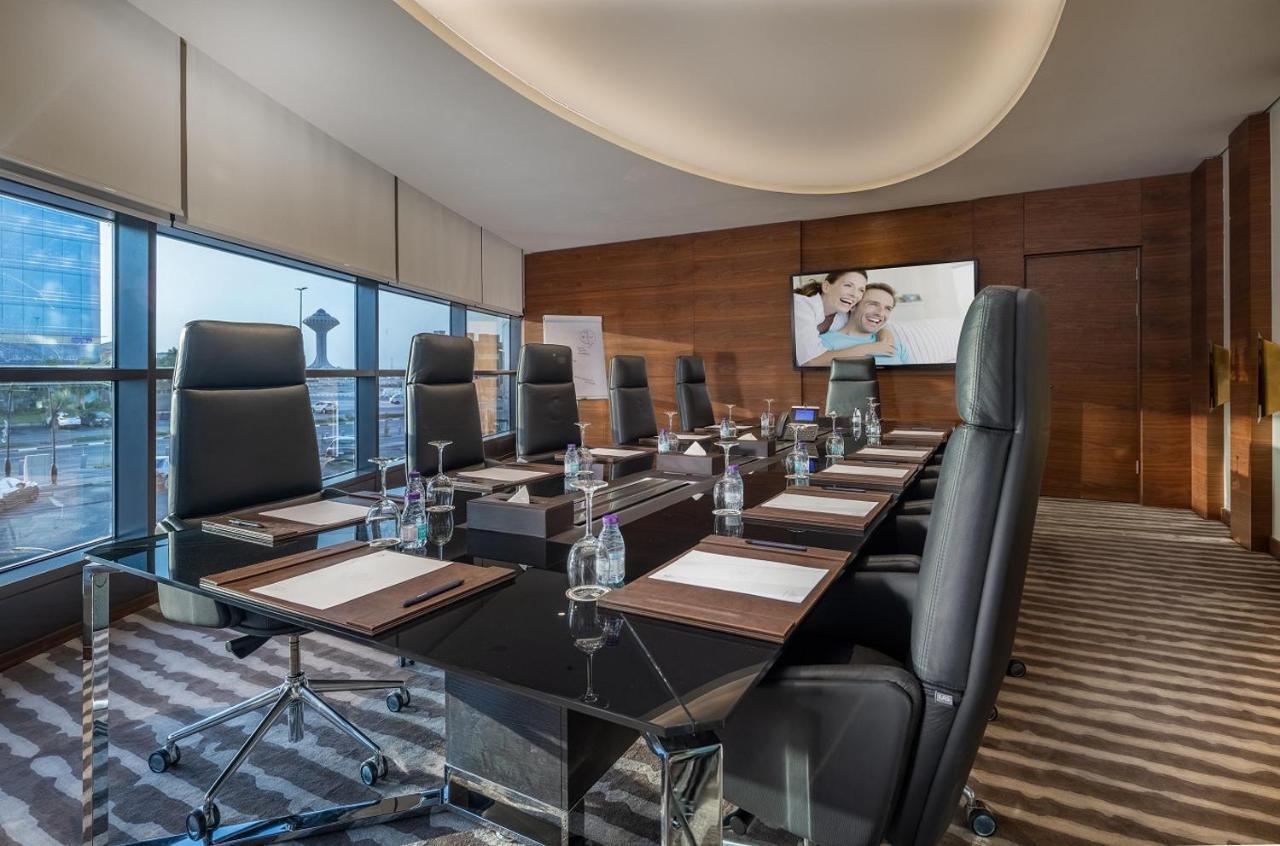 Ferienwohnung Ascott Corniche Al Khobar Exterior foto